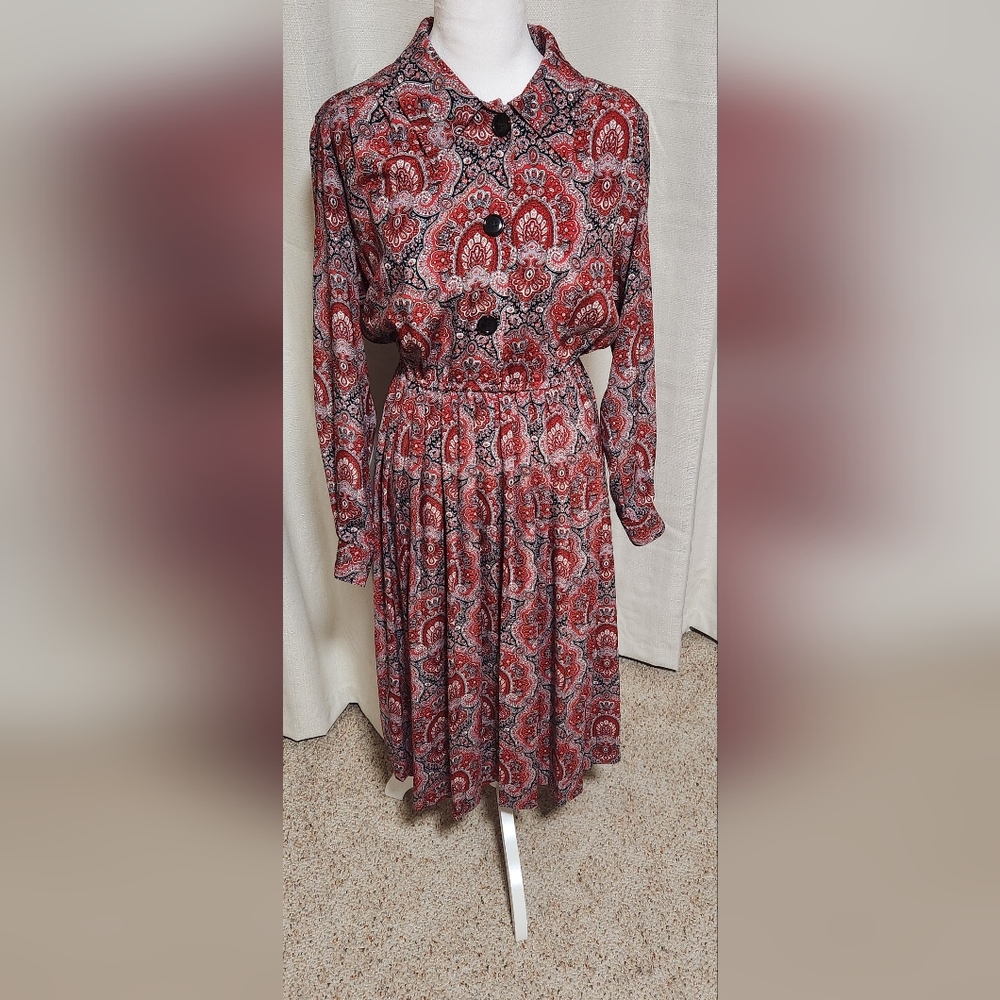Vintage Leslie Fay Red and Black Long Sleeve Paisley Print Dress Sz 8